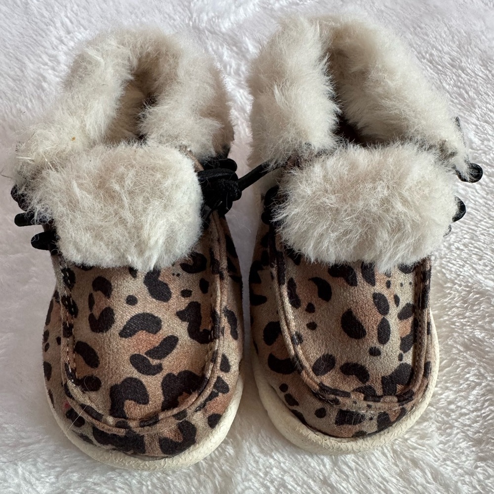 Leopard Print Fur Lined Baby Shoes